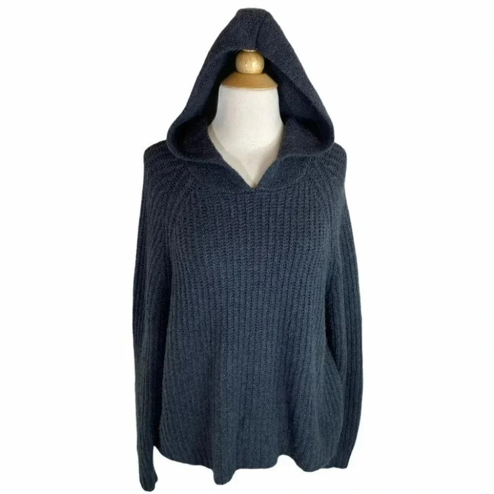 American Eagle Hooded Sweater Medium Gray Chunky Ribbed Knit Raglan Pullover‎